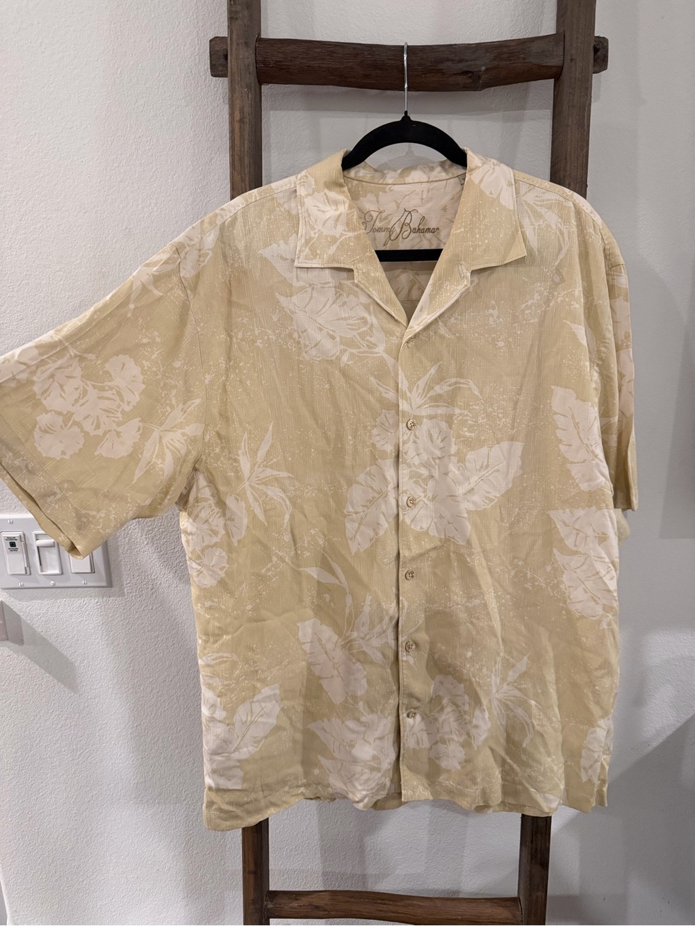 Tommy Bahama Beige and White Floral Camp Shirt